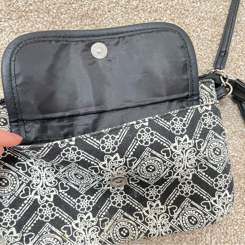 Steve Madden Black Paisley Crossbody Purse Bag Mini Small White Hearts Chain